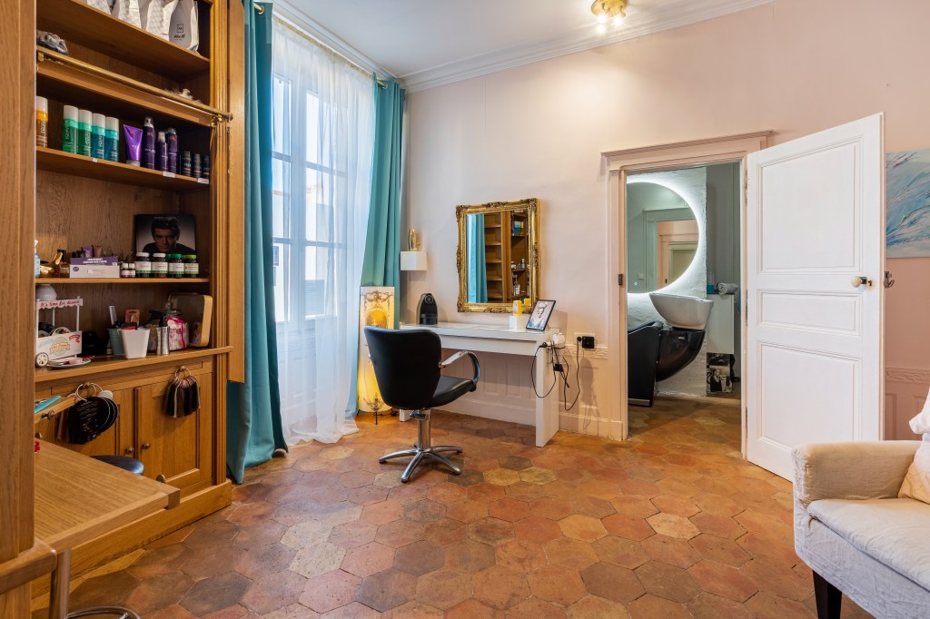 Salon de coiffure privatif à Ecommoy kvs concept