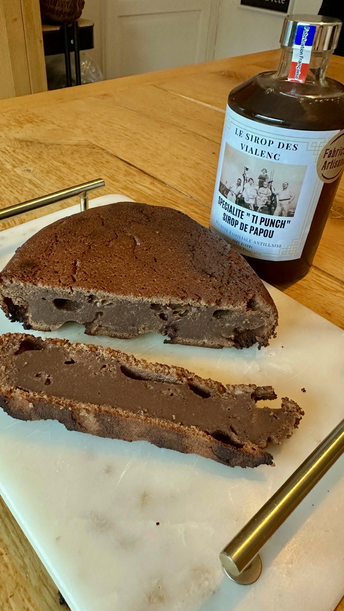 Gâteau au chocolat nappé de Sirop de Papou, recette gourmande