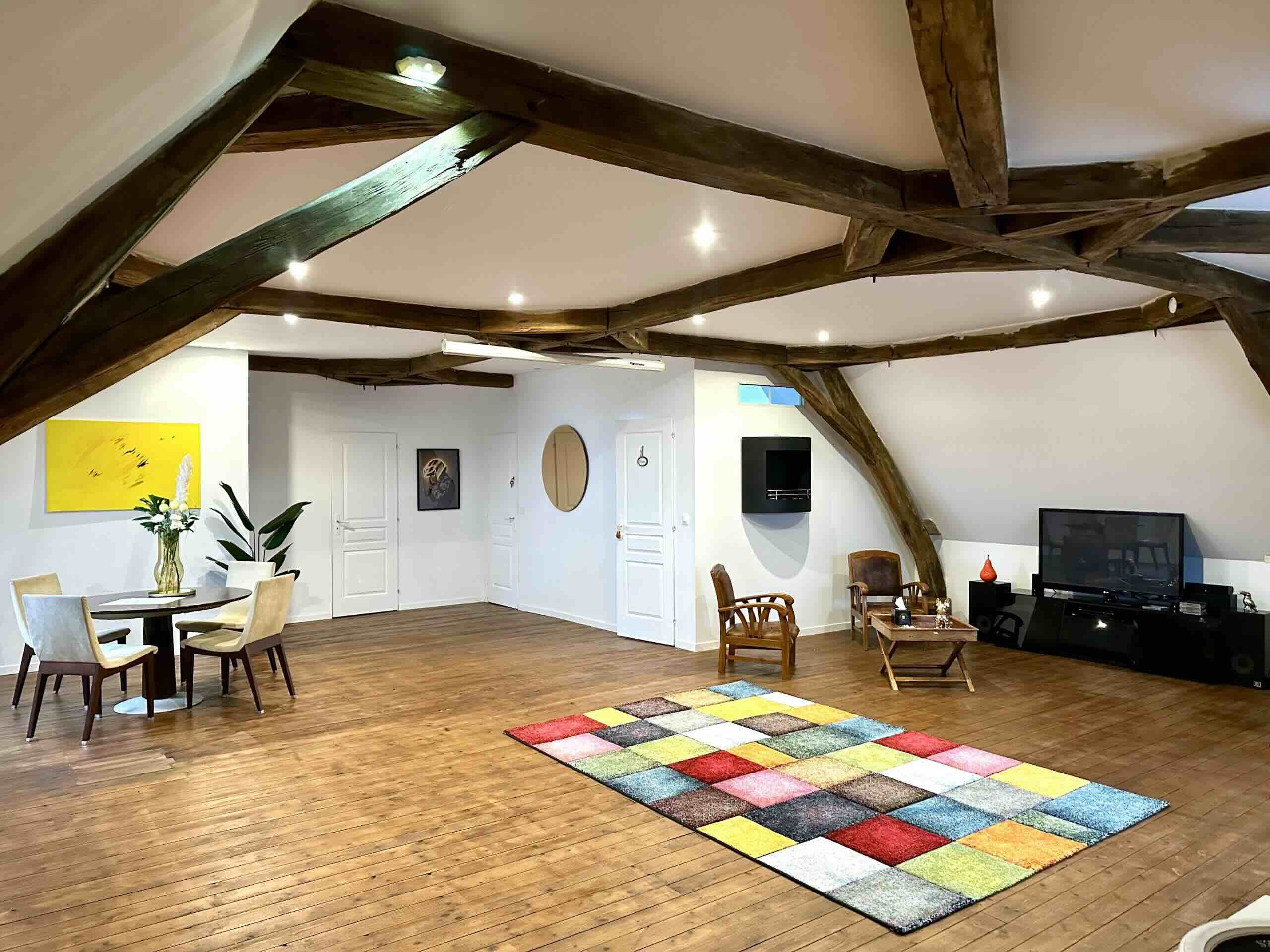 kvs-concept-ecommoy-le-loft-de-hébergement1-a-3-chambres-